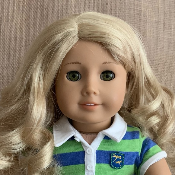 AMERICAN GIRL Doll GOTY 2010 Lanie in Meet Outfit - Picture 11 of 15